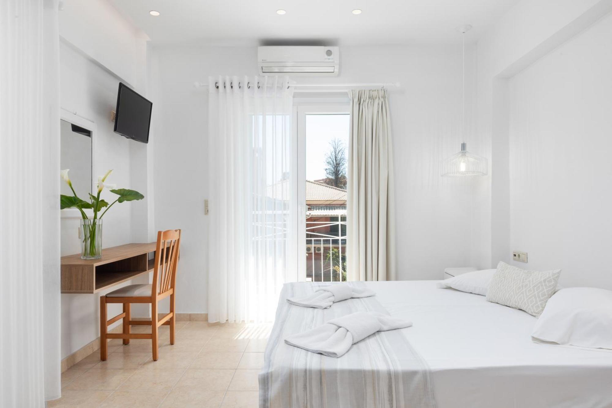 Bella Vista Hotel 3*